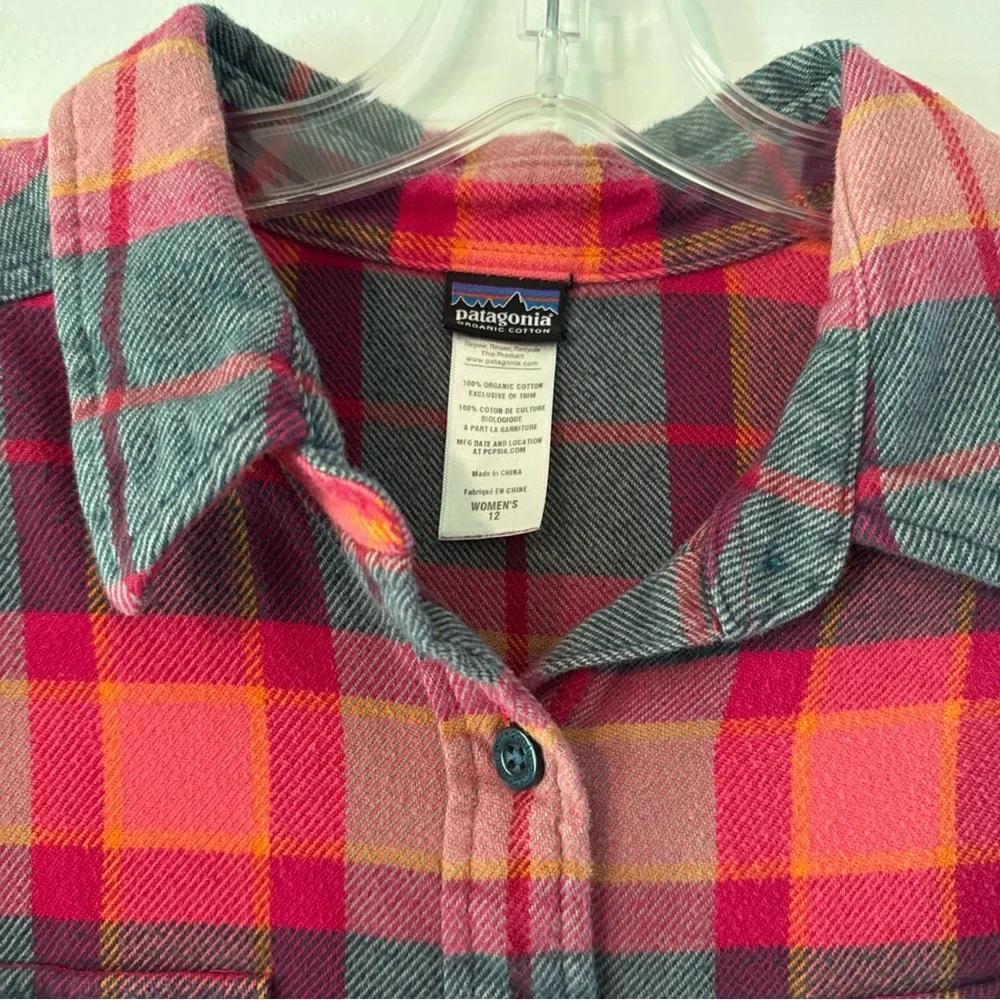 Women’s Patagonia Red and Gray Plaid Button-Up Shirt - Picture 2 of 5